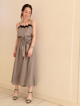 「アイテム（サンダル、グリーン系）」を使った、yukaさん（レディース・165cm）の夏コーディネート