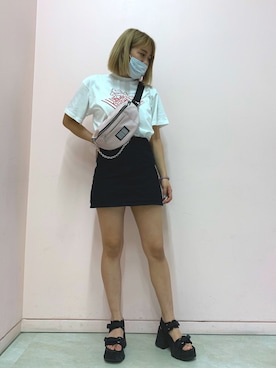 「アイテム（ボディバッグ/ウエストポーチ）」を使った、FIG&VIPER_YUNAさん（レディース・160cm）の夏コーディネート