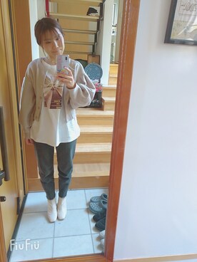「mystic（ミスティック）のアイテム（デニムパンツ、ブラック系）」を使った、かなさん（レディース・157cm）の冬コーディネート