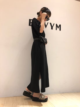 「ENVYM（アンビー）のアイテム（バッグ）」を使った、RINAさん（レディース・153cm）の夏コーディネート