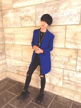 「VERSACE（ヴェルサーチ）のアイテム（ジャケット/アウター）」を使った、ruuuy19さん（メンズ・173cm）の冬コーディネート