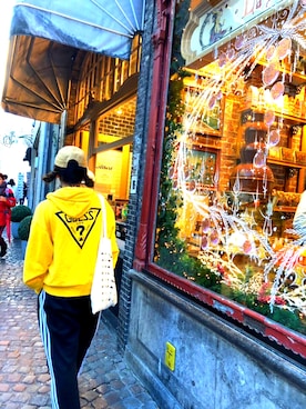 「yellow」｜「アイテム（キャップ）」を使った、marugaoさん（レディース・163cm）の冬コーディネート