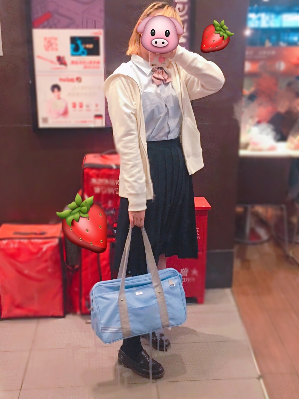 「少女感、少女、JK、jk制服、春着、春服」｜「UNIQLOのアイテム（ジャケット/アウター、ホワイト系）」を使った、芥末酱さん（レディース・168cm）の春コーディネートの1枚目の写真