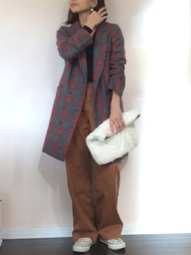 「OZOC（オゾック）のアイテム（クラッチバッグ）」を使った、a___さん（レディース・155cm）の冬コーディネート