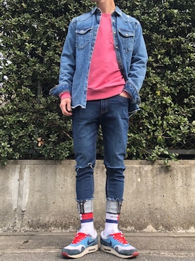 「TOMMY HILFIGER（トミーヒルフィガー）のアイテム（スウェット）」を使った、natsukiさん（メンズ・187cm）の冬コーディネート