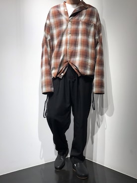 「ESSAY（エッセイ）のアイテム（トップス）」を使った、WARE-mo-KOU_aokiさん（メンズ・177cm）の秋コーディネート