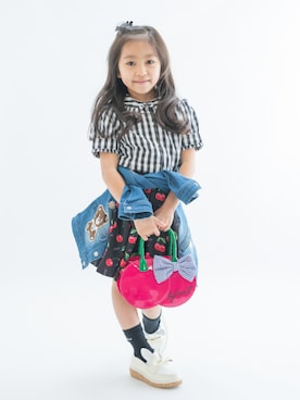 「ラブリー」｜「アイテム（ジャケット/アウター）」を使った、Yunaさん（キッズ・120cm）の春コーディネート