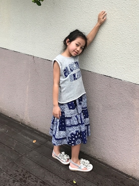 「BLOC（ブロック）のアイテム（スウェット）」を使った、Yunaさん（キッズ・120cm）の春コーディネート