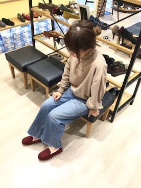 「アイテム（モカシン/デッキシューズ、レッド系）」を使った、WAららぽーとエキスポシティ店さん（レディース・160cm）の秋コーディネート
