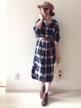 「ワークキャップ」｜「アイテム（シャツワンピース）」を使った、chakoさん（レディース・155cm）の秋コーディネート