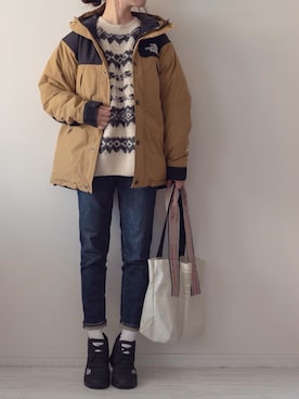 「ZOZO（ゾゾ）のスリムテーパードデニムパンツ［WOMEN］（デニムパンツ）」を使った、chakoさん（レディース・155cm）の冬コーディネート