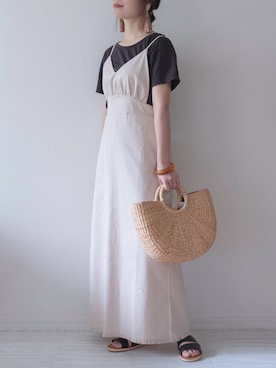 「アイテム（アクセサリー、ブラウン系）」を使った、chakoさん（レディース・155cm）の夏コーディネート