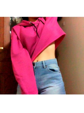 「24karats（トゥウェンティーフォーカラッツ）のNew Logo Pierce（ピアス（両耳用）、ゴールド系）」を使った、すんさん（レディース・154cm）の秋コーディネート