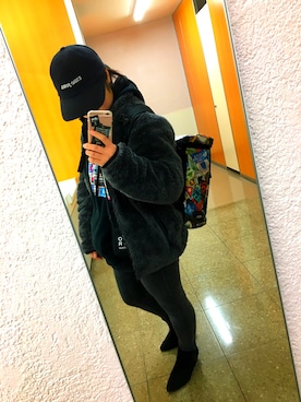 「真っ黒コーデ」｜「アイテム（その他アウター）」を使った、すんさん（レディース・154cm）の冬コーディネート