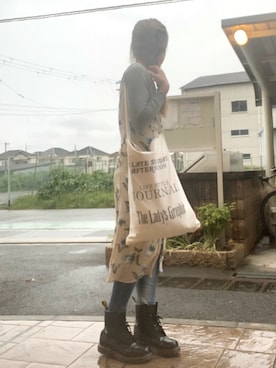 「TODAYFUL（トゥデイフル）のVintageトートバッグ（トートバッグ）」を使った、いく☆さん（レディース・153cm）の秋コーディネート