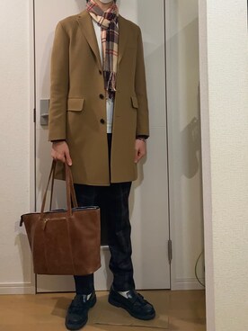 「BEAMS（ビームス）のアイテム（チェスターコート）」を使った、sshuhoさん（メンズ・174cm）の冬コーディネート