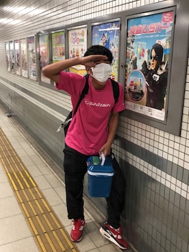 「phiten（ファイテン）のアイテム」を使った、まつれんさん（メンズ・195cm）の春コーディネート