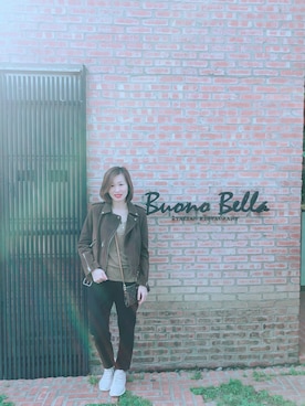 「ALLSAINTS（オールセインツ）のアイテム（ムートンコート）」を使った、Miranda.Hさん（レディース・163cm）の秋コーディネート