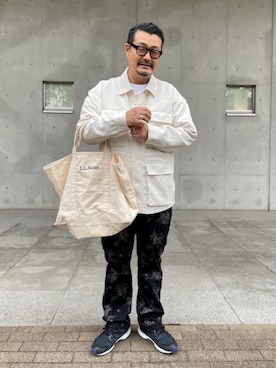 「MONKEY TIME（モンキータイム）のアイテム（カバーオール）」を使った、松井 明洋さん（メンズ・173cm）の春コーディネート