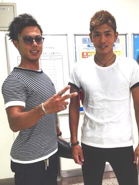 「アイテム（バングル/リストバンド）」を使った、まきしさん（メンズ・172cm・20代）の夏コーディネート