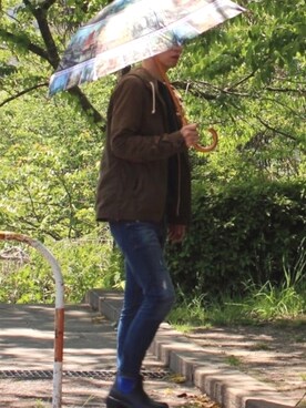 「傘」｜「アイテム（ブルゾン）」を使った、itsukiさん（メンズ・172cm）の春コーディネート