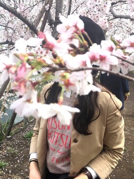 「MAISON KITSUNE」｜「アイテム（ハンチング/ベレー帽）」を使った、manamiさん（レディース・159cm）の春コーディネート