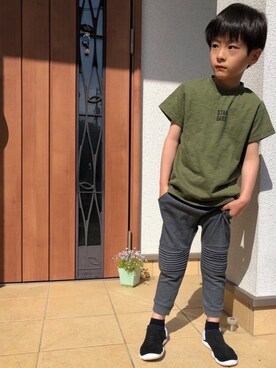 「NEEDLE WORK（ニードルワーク）のアイテム」を使った、YUKI☆さん（キッズ・110cm）の春コーディネート