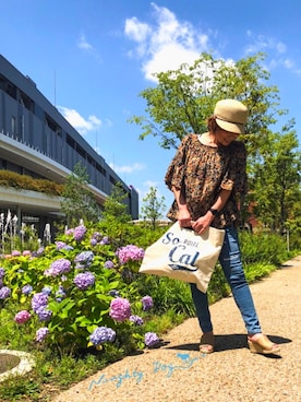 「ノーティードッグ」｜「アイテム（バッグ）」を使った、Naughty Dog KOYAさん（レディース・162cm）の夏コーディネート