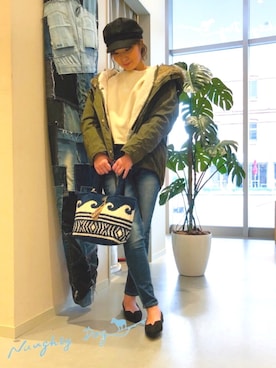 「ノーティードッグ」｜「アイテム（キャップ）」を使った、Naughty Dog KOYAさん（レディース・162cm）の秋コーディネート