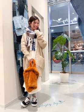 「ノーティードッグ」｜「アイテム（チュニック）」を使った、Naughty Dog KOYAさん（レディース・162cm）の冬コーディネート