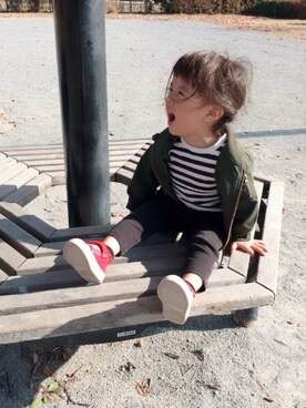 「present（プレゼント）のアイテム（ジャケット/アウター）」を使った、hina...taiyou  ➳♡゛さん（キッズ・80cm）の秋コーディネート