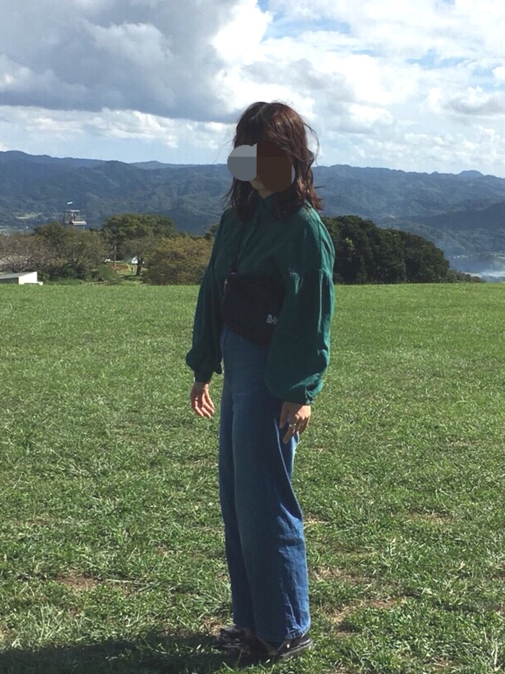 「オトナカジュアル、秋コーデ、おしゃれさんと繋がりたい、休日コーデ、牧場、秋服準備はじめました、UNIQLO、ootd」｜「UNITED ARROWSのアイテム（シャツ/ブラウス、グリーン系）」を使った、emu.さん（レディース・161cm）の秋コーディネートの1枚目の写真