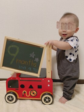 「9ヶ月」｜「アイテム（サロペット/オーバーオール）」を使った、Ｎ☺︎Ｙ☺︎︎︎︎Hさん（キッズ・70cm）の秋コーディネート