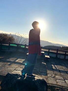 「LHPのアイテム（カーディガン/ボレロ、レッド系）」を使った、ko____ki300mlさん（メンズ・175cm）の冬コーディネート