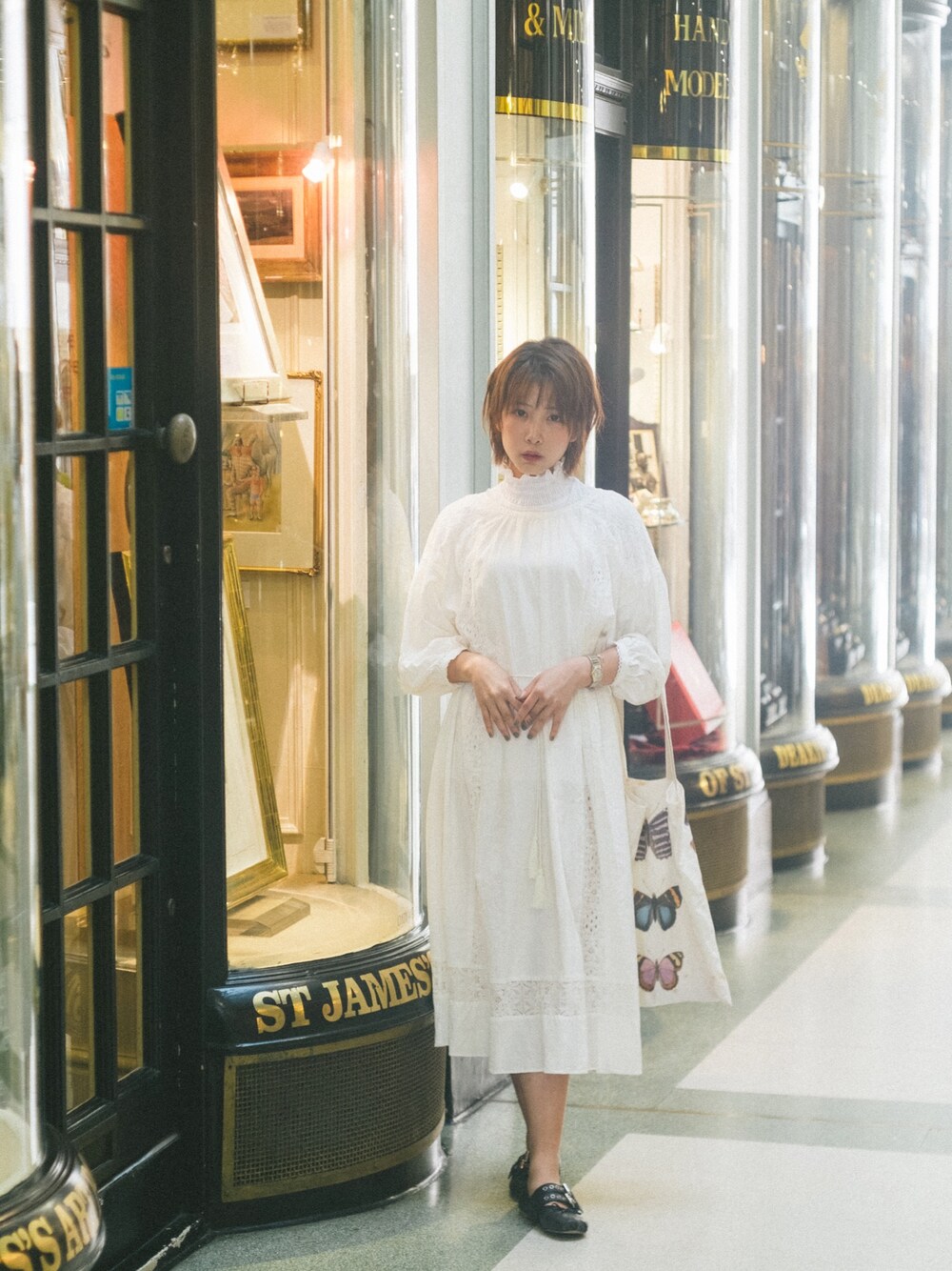「白いワンピース、秋服、大人コーデ、秋服準備はじめました、オトナ女子、MIUMIU、シンプル」｜「RUBY AND YOUのアイテム（トップス、ホワイト系）」を使った、Rach 🌌さん（レディース・163cm）の秋コーディネートの1枚目の写真