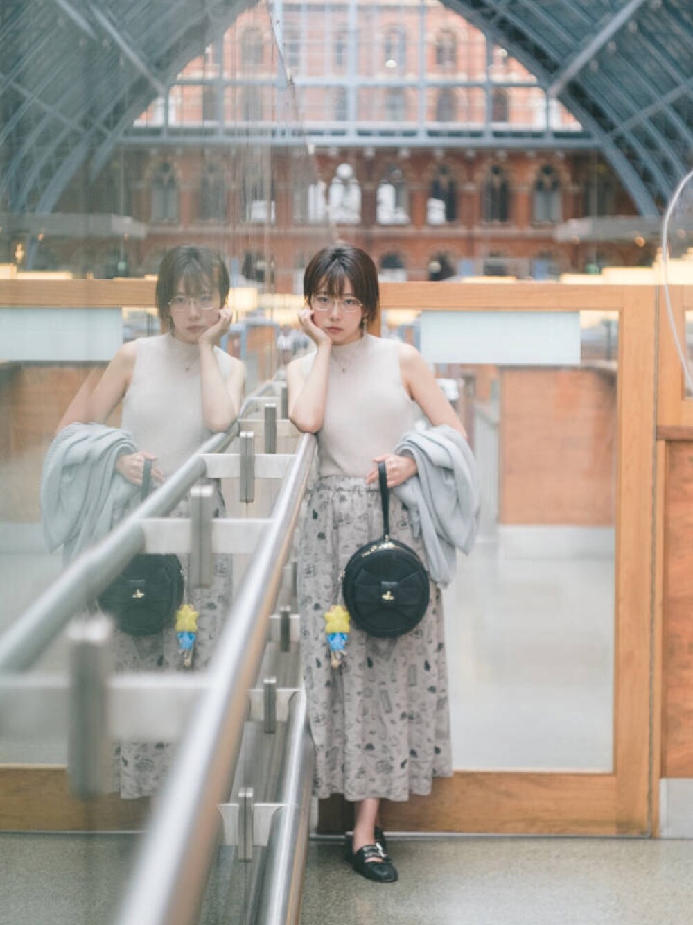「RUBY AND YOU、MIUMIU、summer、snidel、Vivienne Westwood、shorthair、今日のコーデ、秋のコーデ、今日の服、シンプル」｜「SNIDELのアイテム（トップス、ベージュ系）」を使った、Rach 🌌さん（レディース・163cm）の秋コーディネートの1枚目の写真