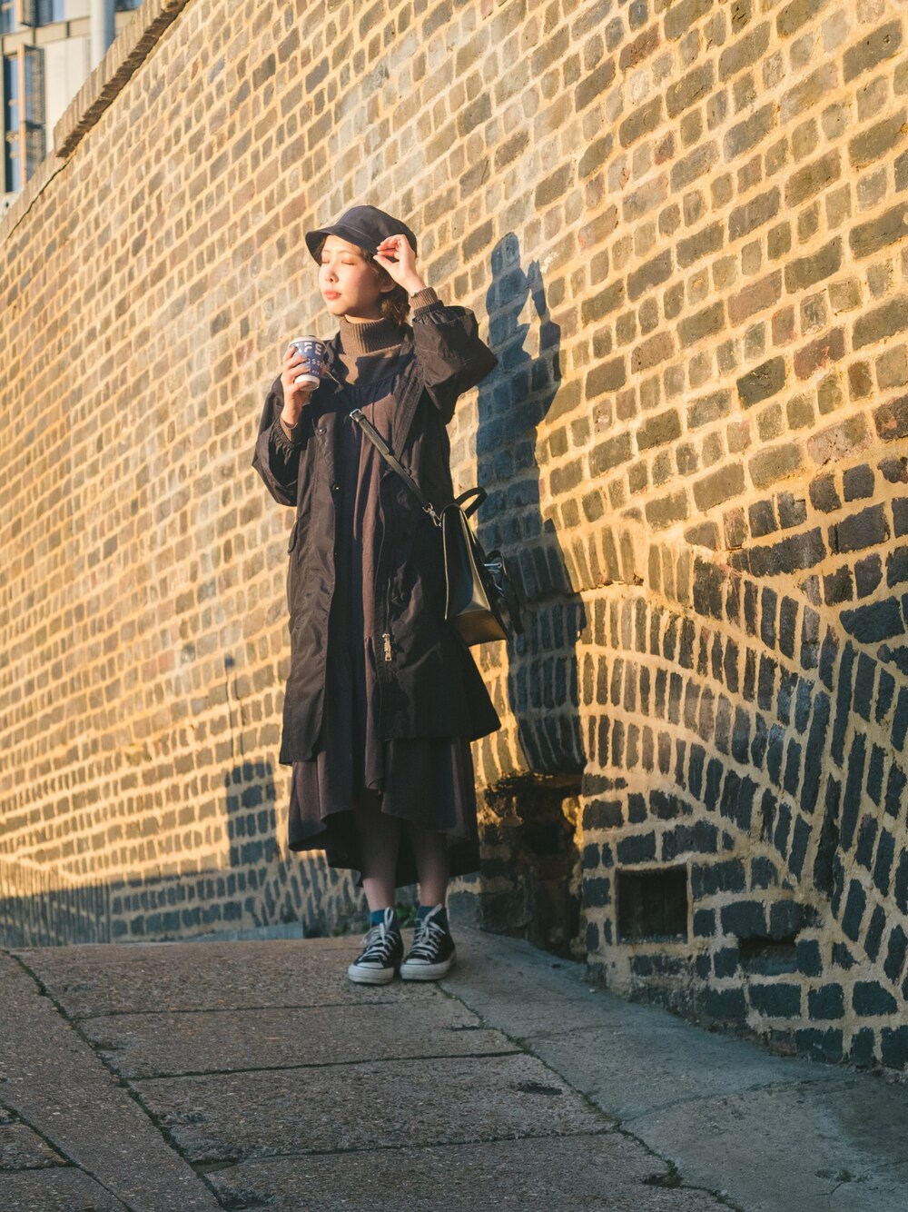 「Spick & Span(Spick & Span)、Vivienne Westwood、MONCLER、elka、FUDGE、ロンドン、冬に逆戻り、おしゃれさんと繋がりたい、fashion」｜「Elkaのアイテム（帽子、その他）」を使った、Rach 🌌さん（レディース・163cm）の春コーディネートの1枚目の写真