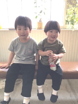 「FITH（フィス）のアイテム（チノパンツ）」を使った、Meｇさん（キッズ・110cm）の春コーディネート