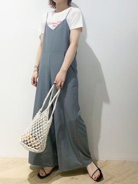 「NICE CLAUP（ナイスクラップ）のアイテム（オールインワン・サロペット）」を使った、chiさん（レディース・159cm）の夏コーディネート