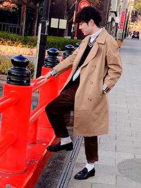 「FUDGE」｜「アイテム（トレンチコート）」を使った、トゥーさん（メンズ・173cm）の秋コーディネート