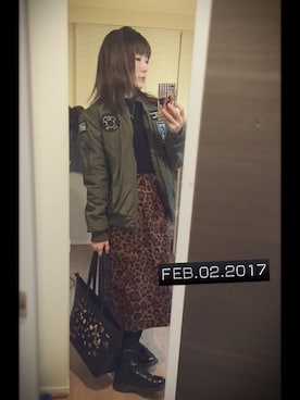 「w closet」｜「アイテム（ミリタリージャケット）」を使った、もかちーのさん（レディース・156cm）の冬コーディネート