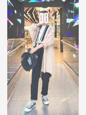 「UNIQLO（ユニクロ）のアイテム（デニムパンツ、ブルー系）」を使った、Pei Lin Tsaiさん（レディース）の秋コーディネート
