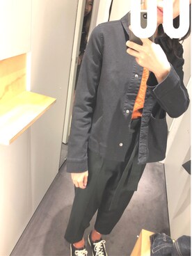 「COS（コス）のアイテム（ジャケット/アウター、ブラック系）」を使った、Pei Lin Tsaiさん（レディース）の秋コーディネート