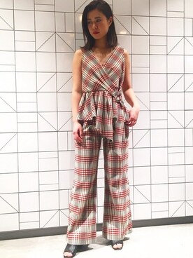 「NINE（ナイン）のアイテム」を使った、Mai Onoさん（レディース・160cm）の冬コーディネート