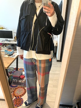 「mont-bell（モンベル）のMONT-BELL  / モンベル : U.L.MONOポーチM #（ショルダーバッグ、ブラック系）」を使った、ncncncさん（レディース・163cm）の春コーディネート