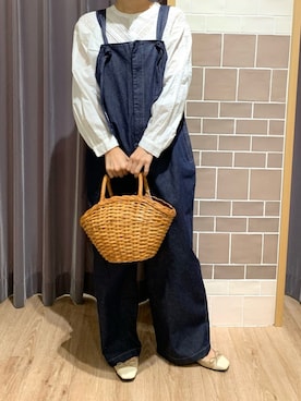 「Te chichi CLASSIC（テチチクラシック）のアイテム（バッグ）」を使った、yoriさん（レディース・155cm）の春コーディネート