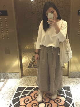 「日常」｜「アイテム（腕時計）」を使った、李綺さん（レディース・162cm）の春コーディネート