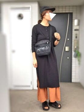 「RAY CASSIN（レイカズン）のアイテム（キャップ）」を使った、ぺるもっちさん（レディース・162cm）の秋コーディネート