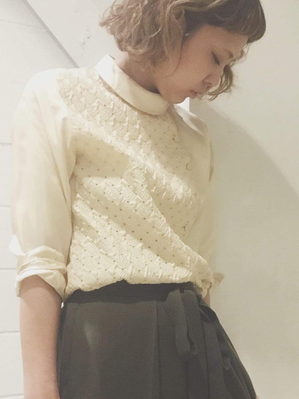 「ootd、春コーデ、ブラウス、ハイウエスト、GU、古着、パラッツォパンツ、きれいめカジュアル、はるコーデ、プチプラ」｜「古着のアイテム（シャツ/ブラウス、ベージュ系）」を使った、たら@dropさん（レディース・160cm）の春コーディネートの1枚目の写真