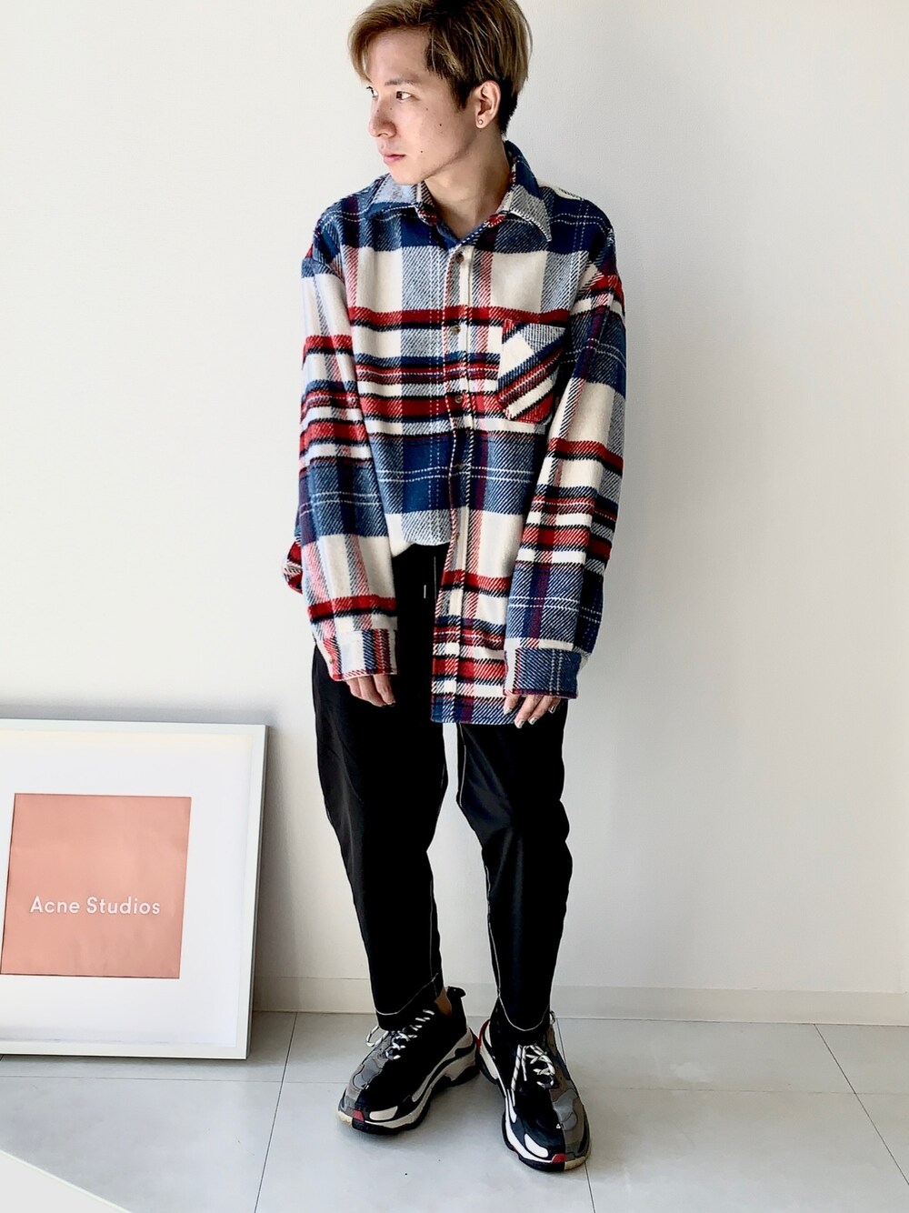 「ネルシャツ、BALENCIAGA、triples、シンプル、モンキータイム、韓国ファッション、シャツスタイル、お洒落さんとつながりたい」｜「MONKEY TIMEの＜monkey time＞∴ TW/SRG ドロップド アンクルパンツ ：◆（スラックス、ブラック系）」を使った、Mr.Okadaさん（メンズ・168cm）の冬コーディネートの1枚目の写真